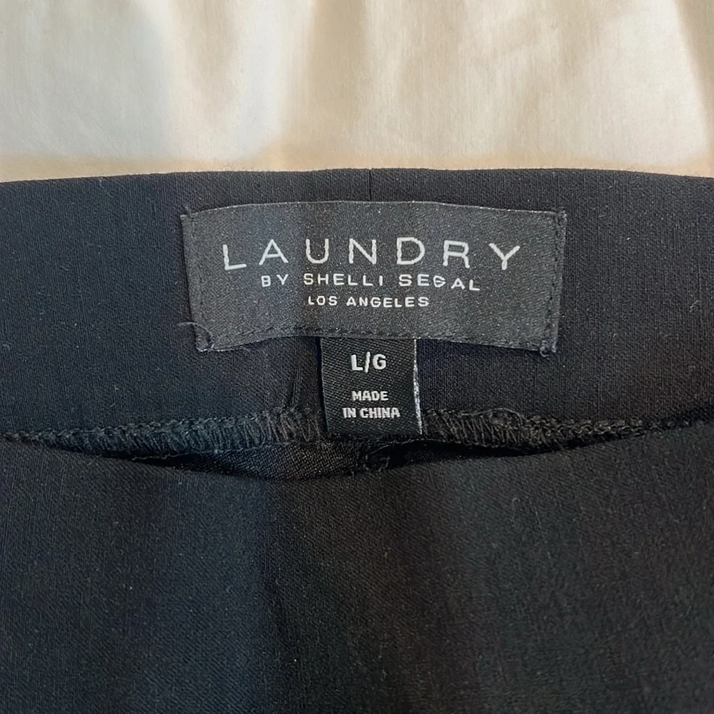 Pants - Picture 3 of 4